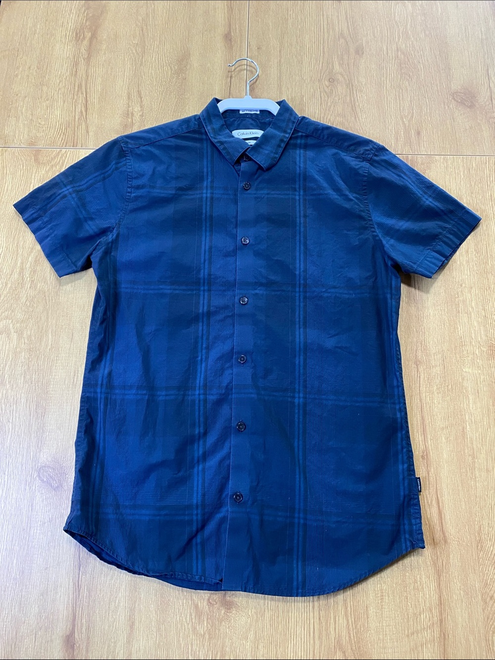 Calvin Klein Men's Short Sleeve Dark Blue Button-Down Shirt